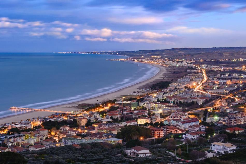 Le Maioliche Villa Vasto Kültér fotó